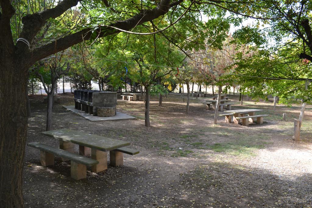 La Llacuna Vila-Sana Bagian luar foto